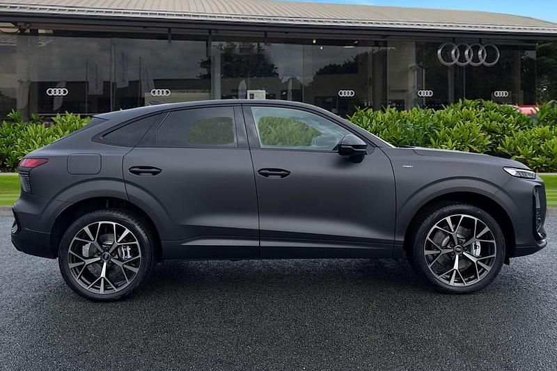 New Audi Q3 Sportback Advanced 150 HP (110 kW) 2026 Brown SUV