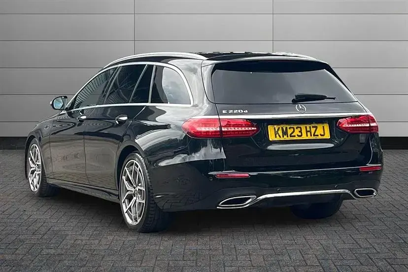 Used Mercedes E200 AMG Line Premium 200 HP (147 kW) 2023 Obsidian black Estate