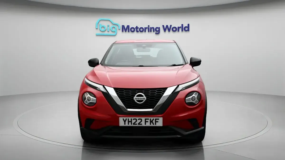 Usado Nissan Juke Acenta 114 CV (83 kW) 2022 Rojo SUV