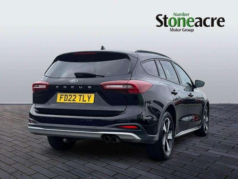 Used Ford Focus Active 125 HP (91 kW) 2022 Black Estate