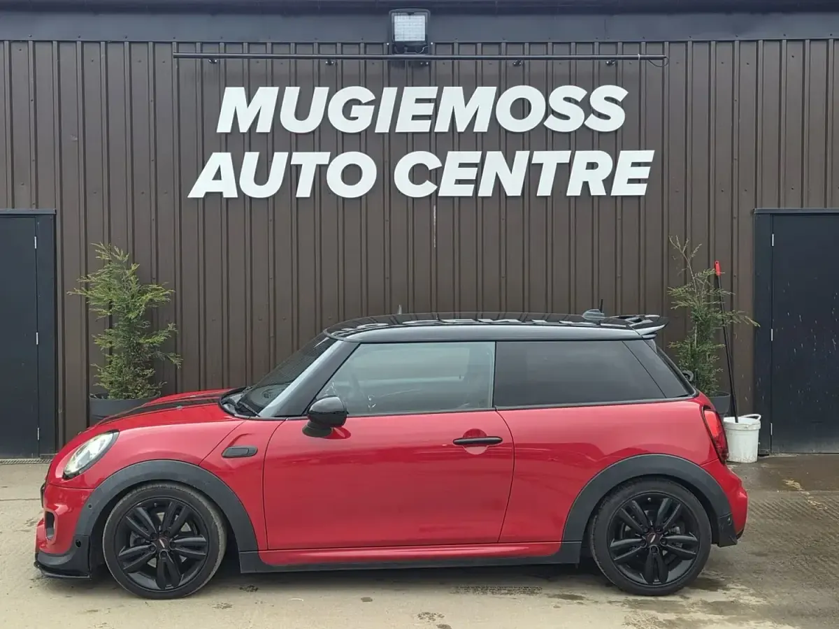 Used Mini Cooper S Hatch 2018 Red Hatchback