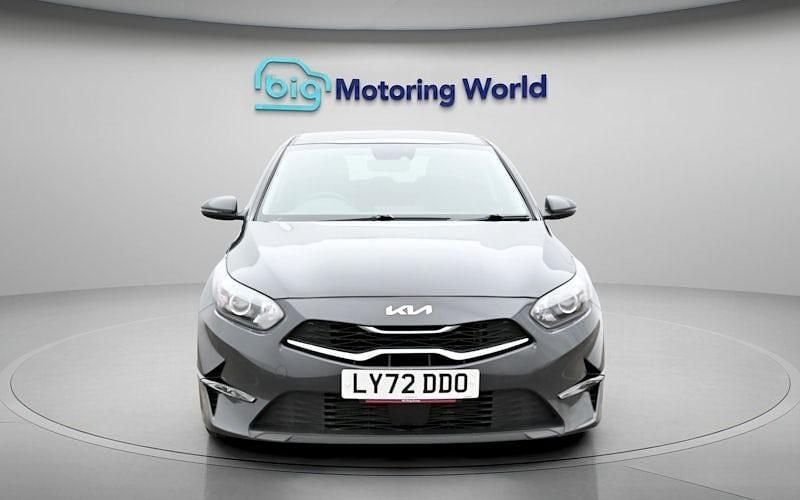 Used Kia Ceed 160 HP (117 kW) 2021 Hatchback
