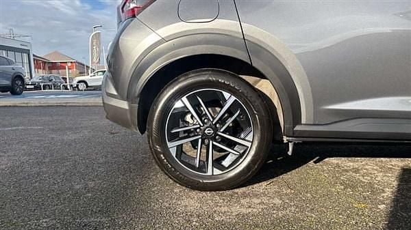 Used Nissan Juke N-Connecta 143 HP (105 kW) 2024 Grey SUV