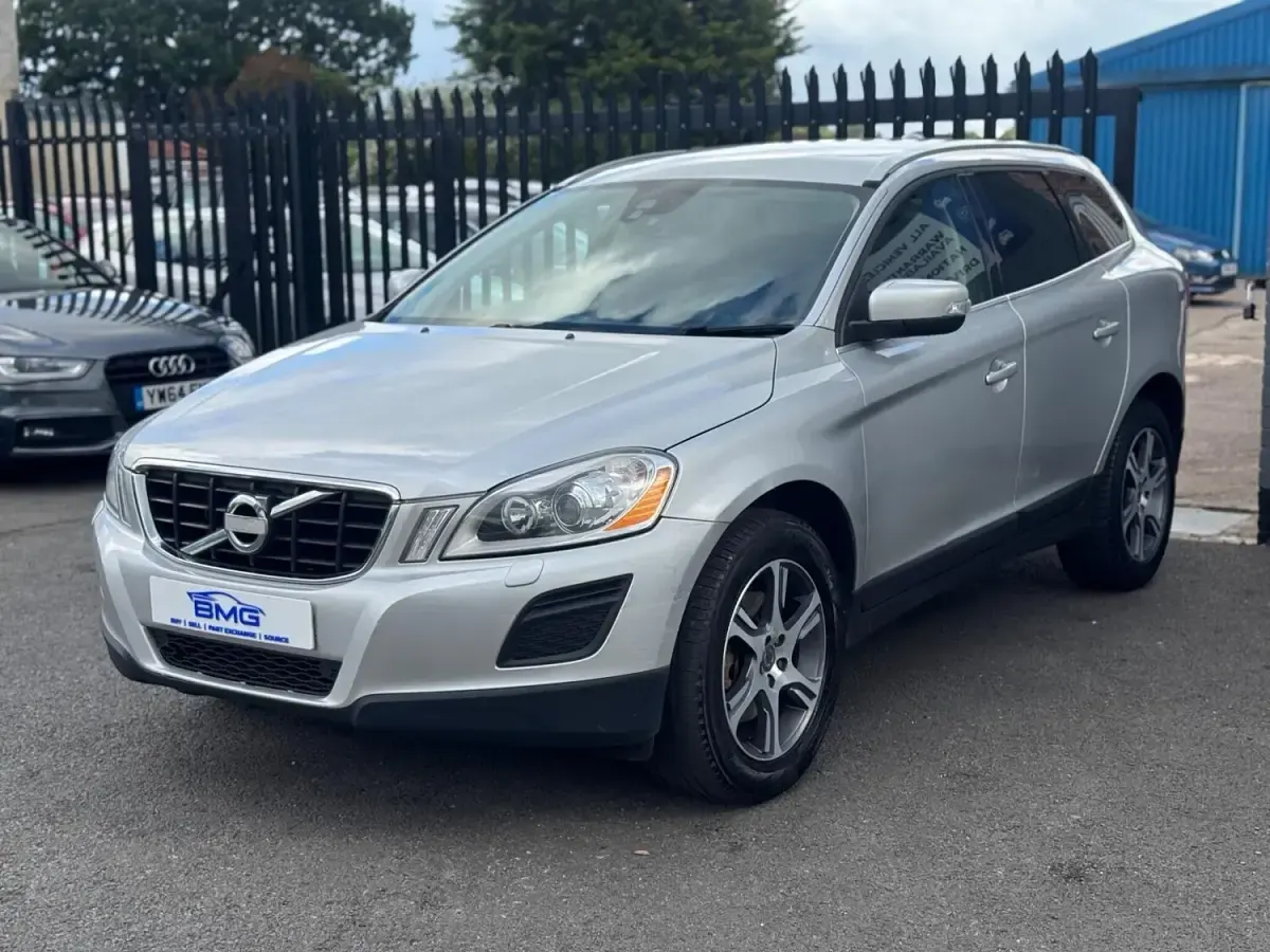 Used Volvo XC60 SE Lux 2013 Silver SUV