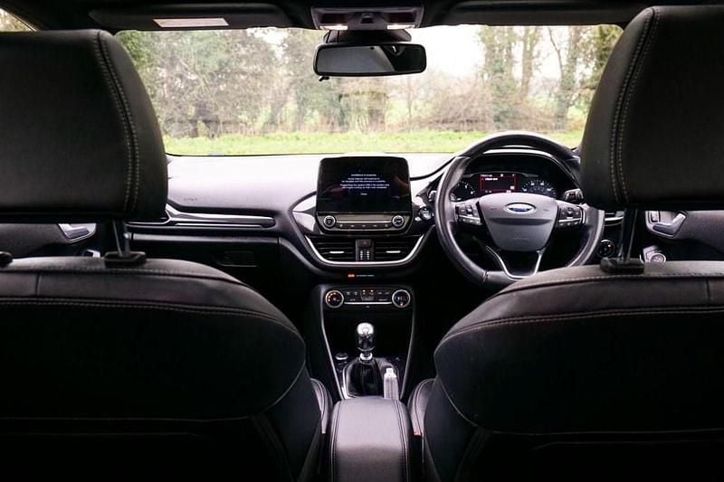 Used Ford Fiesta ST-Line X 140 HP (102 kW) 2018 Red Hatchback