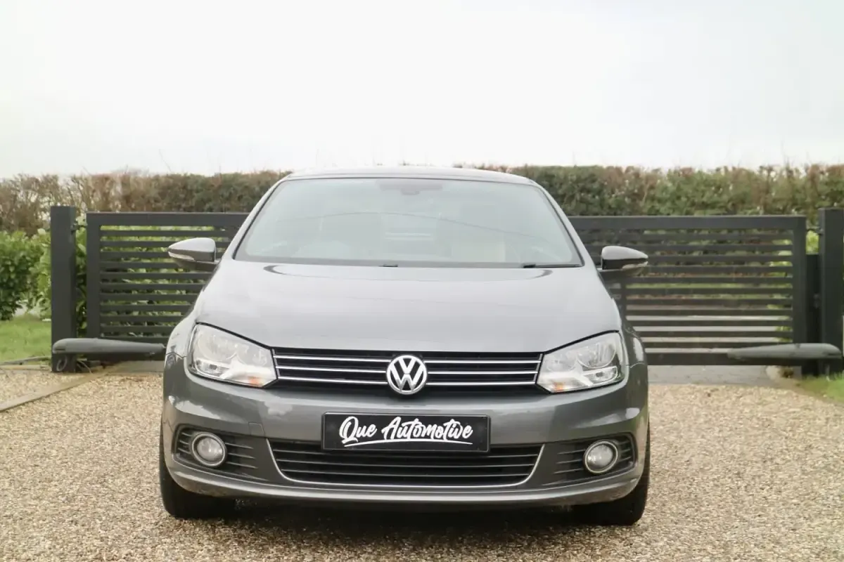 Używany VW Eos Exclusive 140 KM (102 kW) 2013 Szary Kabriolet