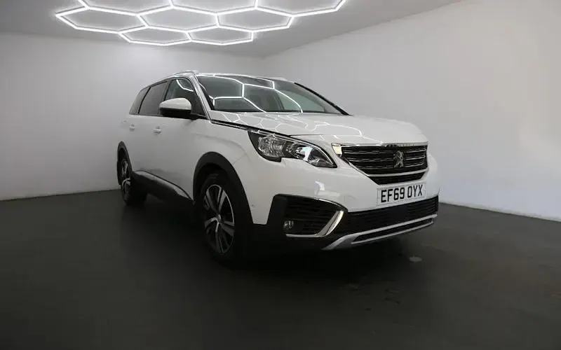Used Peugeot 5008 Allure 131 HP (96 kW) 2020 SUV