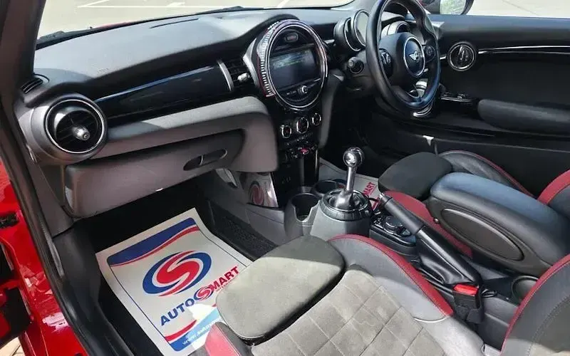 Used Mini John Cooper Works Hatch 231 HP (169 kW) 2017 Hatchback
