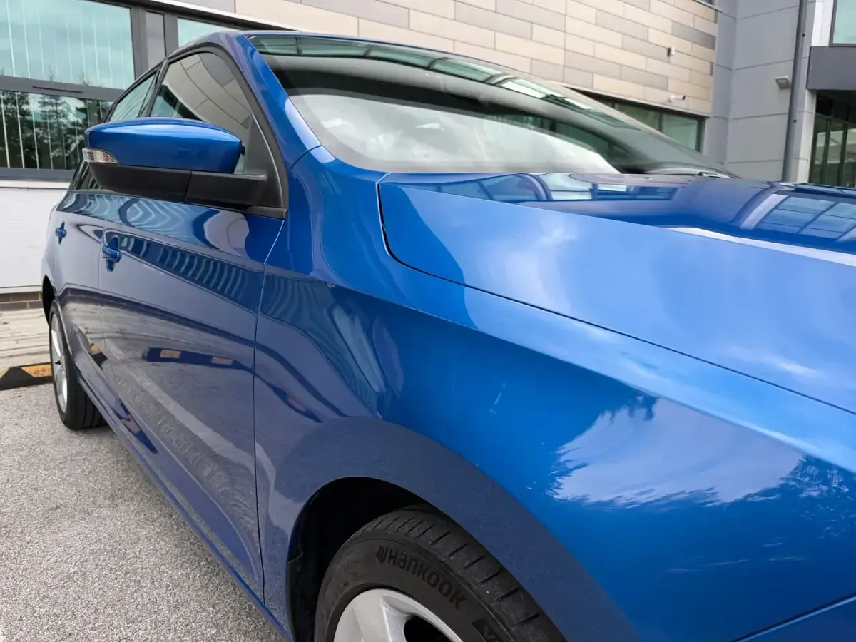 Used Skoda Rapid SE 90 HP (66 kW) 2017 Blue Hatchback