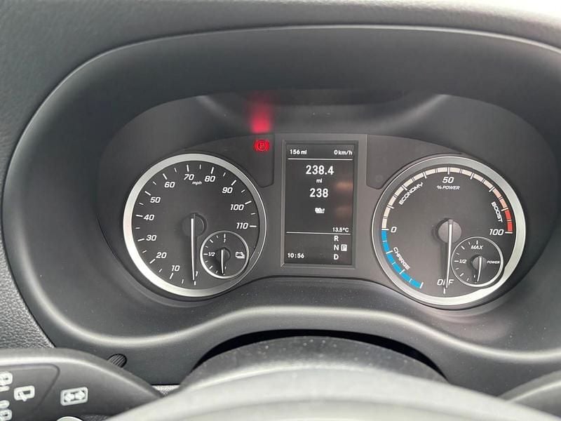 Used Mercedes e-Vito 150 kW (204 HP) 2025 White MPV