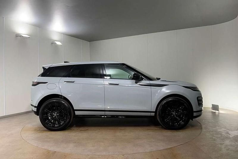Used Land Rover Range Rover evoque HSE Dynamic 200 HP (147 kW) 2025 Grey SUV