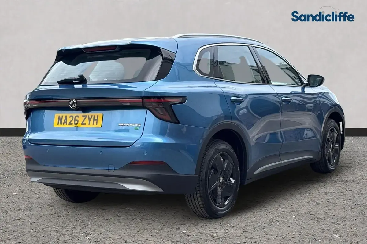 New MG MG5 EV SE 169 kW (231 HP) 2025 Metallic  piccadilly blue Estate