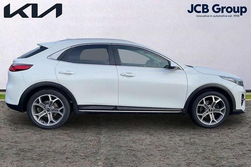 Used Kia XCeed 2020 White SUV
