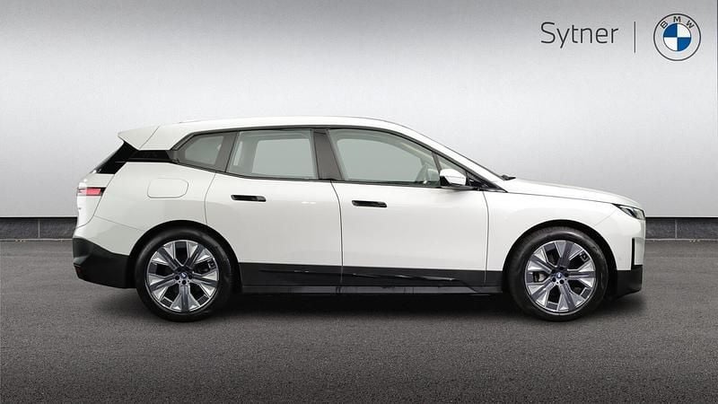Used BMW iX Sport Line 236 kW (322 HP) 2022 White SUV