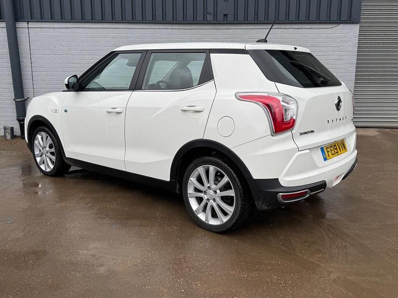 Used Ssangyong (KGM) Tivoli 2019 White SUV