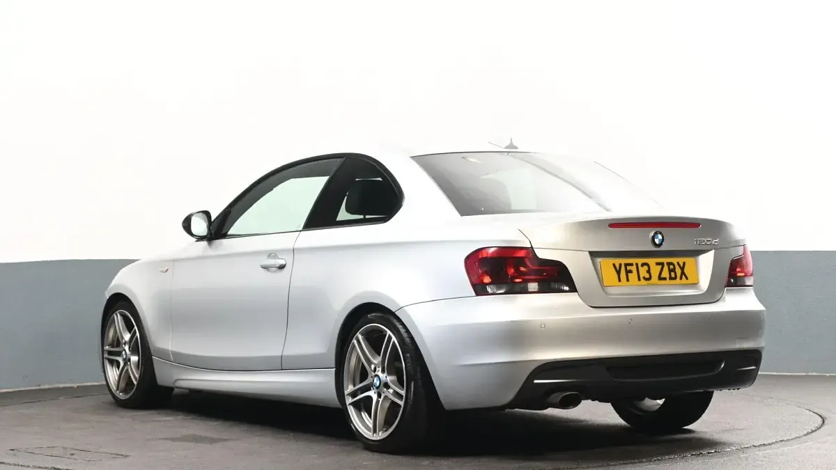 Used BMW 120 Sport Line 175 HP (128 kW) 2013 Silver Hatchback