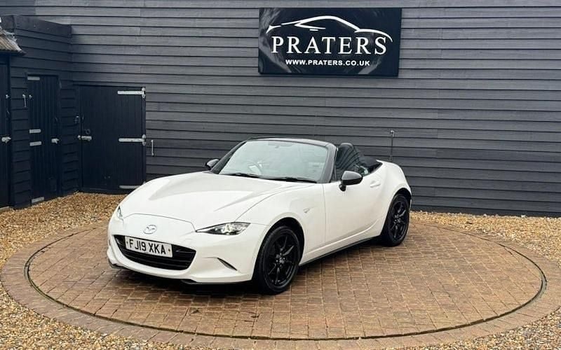 Begagnad Mazda MX5 132 HK (97 kW) 2019 Vit Cab