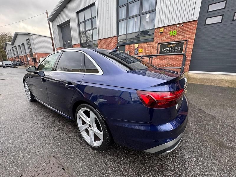 Used Audi A4 S-Line 163 HP (119 kW) 2020 Blue Sedan