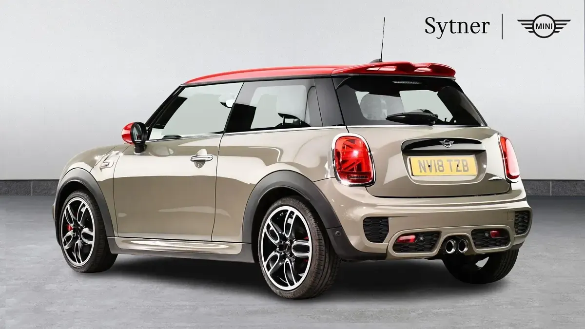 Used Mini John Cooper Works Hatch 228 HP (167 kW) 2018 Grey Hatchback