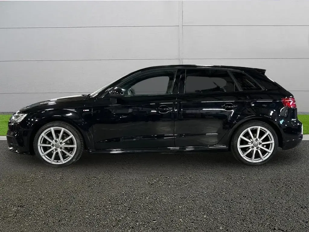 Used Audi A3 Design 150 HP (110 kW) 2017 Black Hatchback