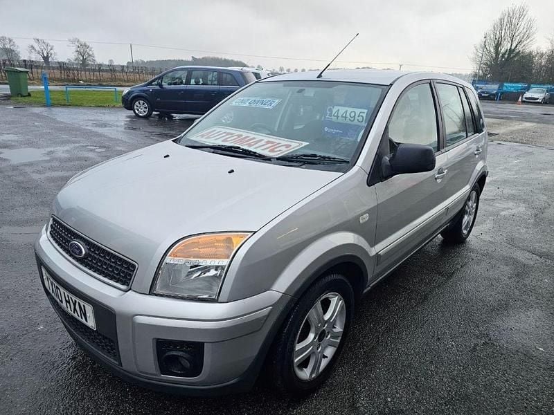 Used Ford Fusion Zetec 2010 Silver Hatchback