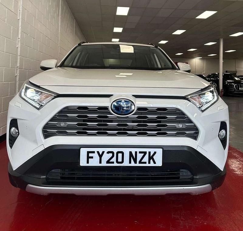 Used Toyota RAV4 Hybrid 2020 White SUV