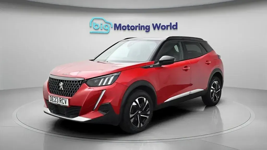 Used Peugeot 2008 GT 130 HP (95 kW) 2023 Red SUV