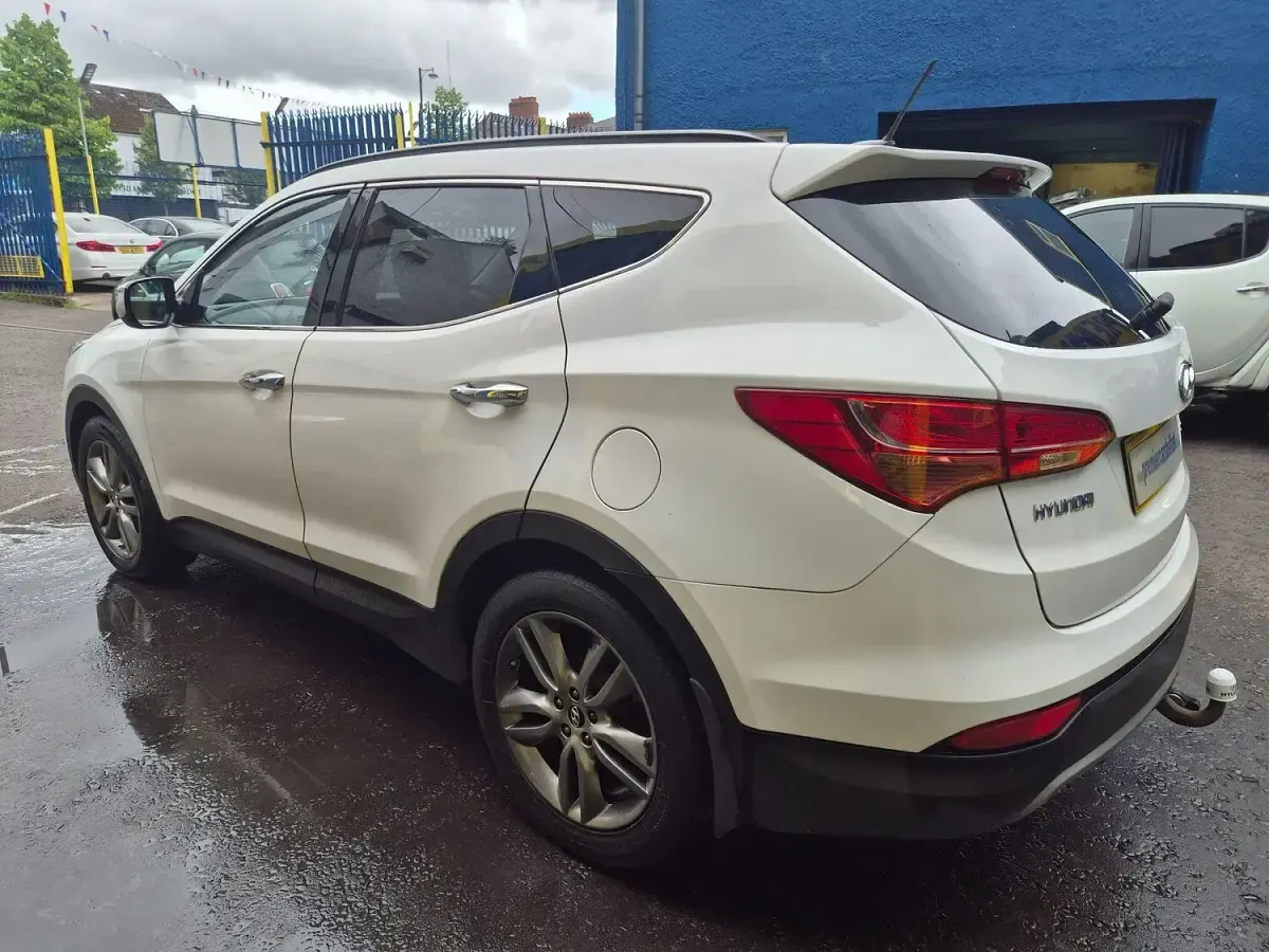 Used Mercedes GLA220 AMG line 2018 Red SUV