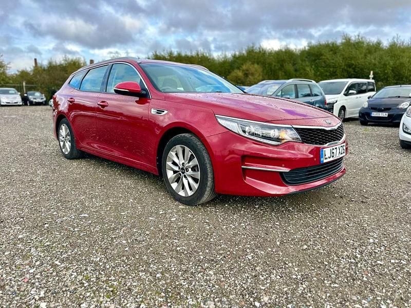 Used Kia Optima 2017 Red Estate
