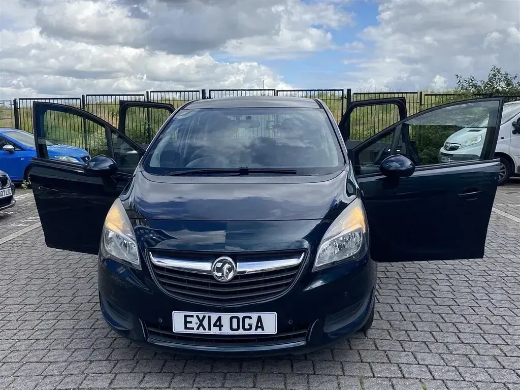 Used Vauxhall Meriva 2014 Green MPV
