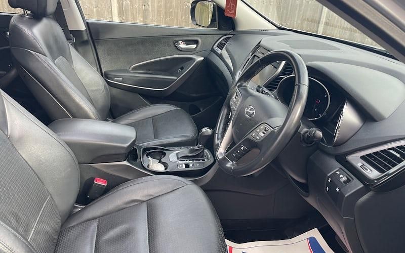 Used Hyundai Santa Fe Premium SE 197 HP (144 kW) 2015 SUV