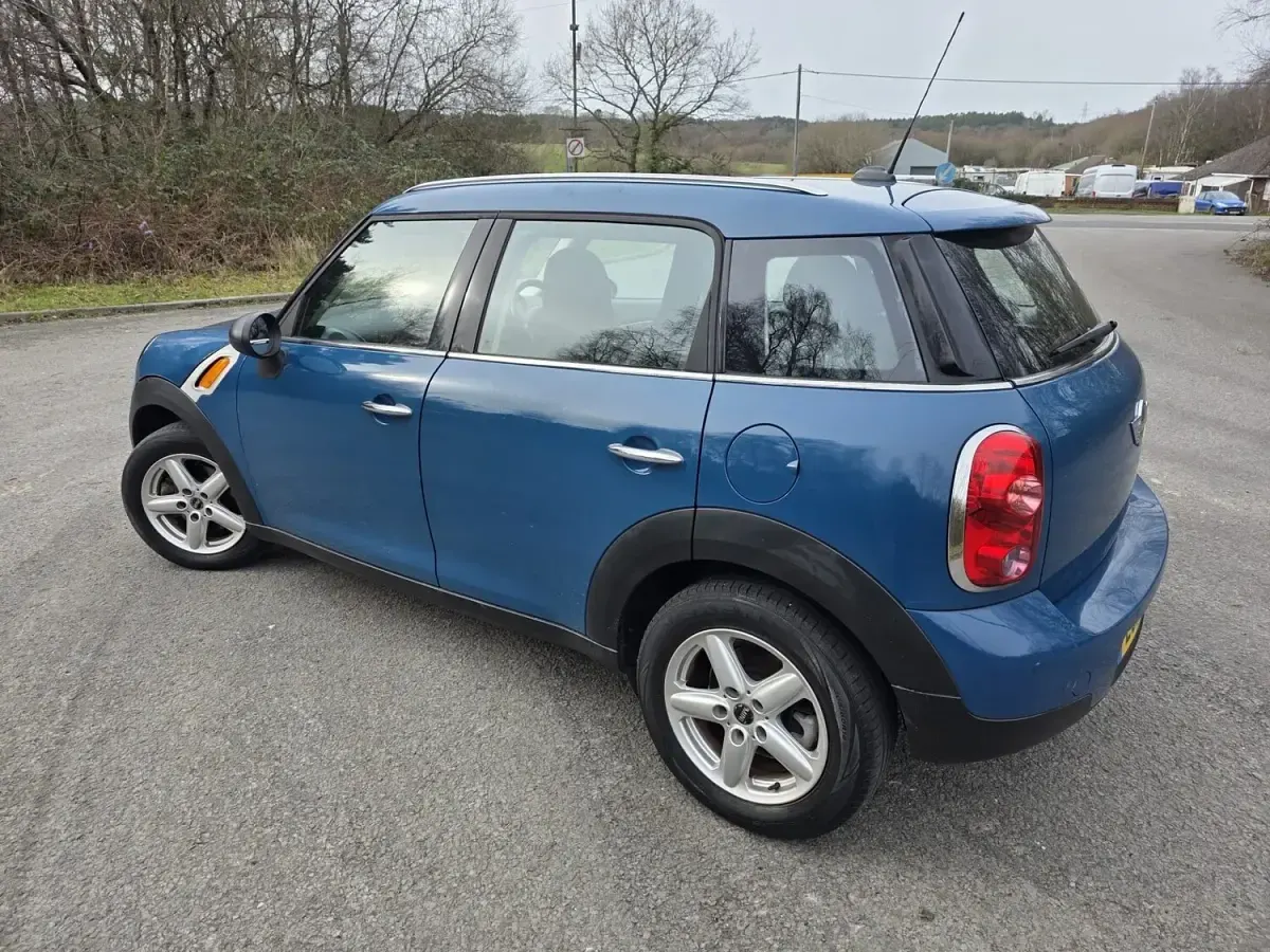 Used Mini ONE 2012 Blue Hatchback