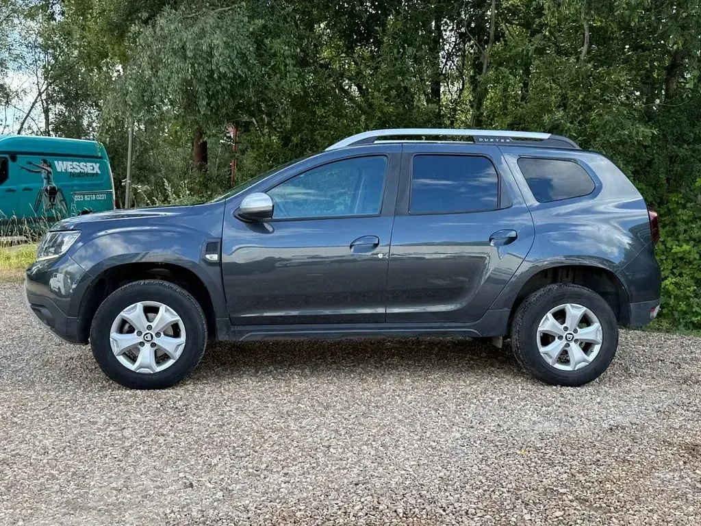 Used Dacia Duster Comfort 115 HP (84 kW) 2019 Grey SUV