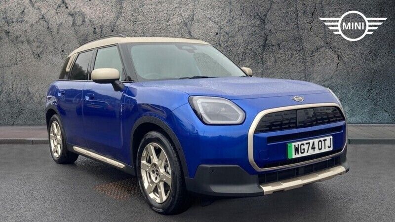 Blue Used 2025 Mini Countryman Exclusive SUV | £32,200 (Good price) - Image 1/4
