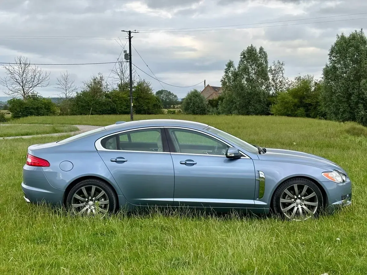 Used Jaguar XF Premium Luxury 238 HP (175 kW) 2008 Blue Sedan