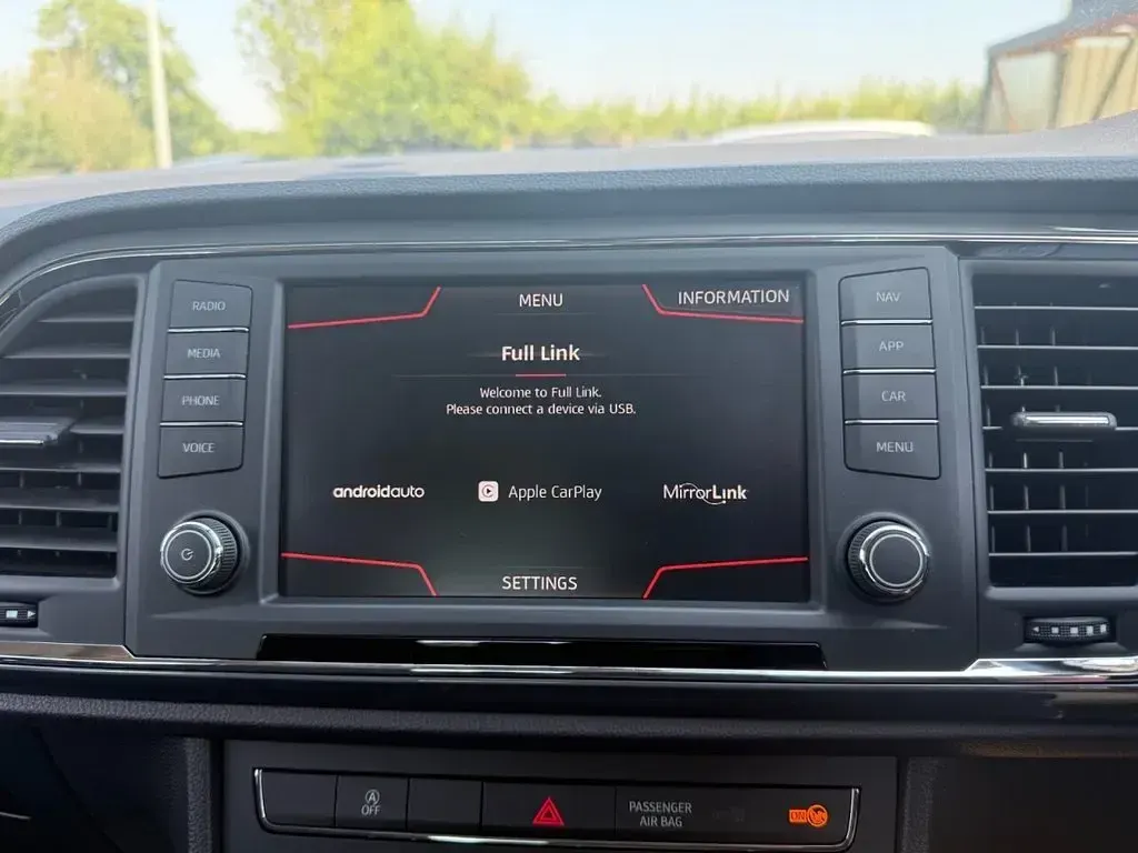 Used Seat Ateca Ecomotive 115 HP (84 kW) 2018 Orange SUV