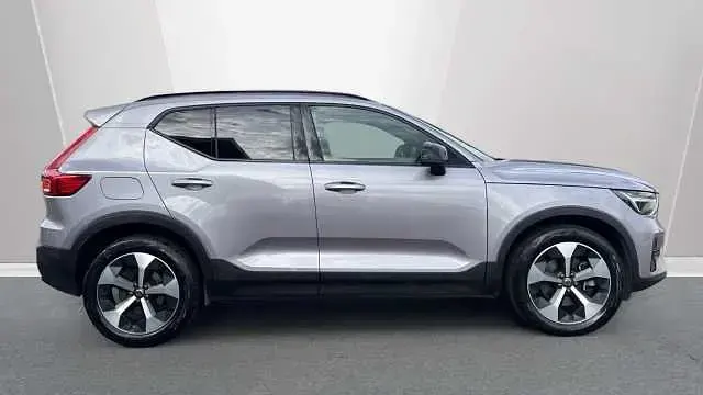 Used Volvo XC40 Plus 194 HP (142 kW) 2026 SUV