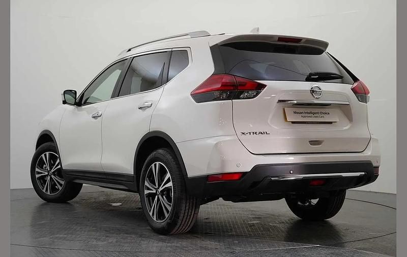 Used Nissan X-Trail N-Connecta 150 HP (110 kW) 2019 White SUV