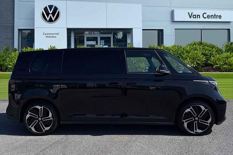 Usado VW ID. Buzz GTX 250 kW (340 HP) 2025 Preto Monovolume