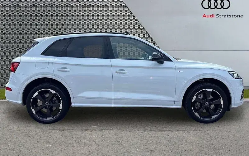 Used Audi Q5 Black Edition 245 HP (180 kW) 2020 White SUV