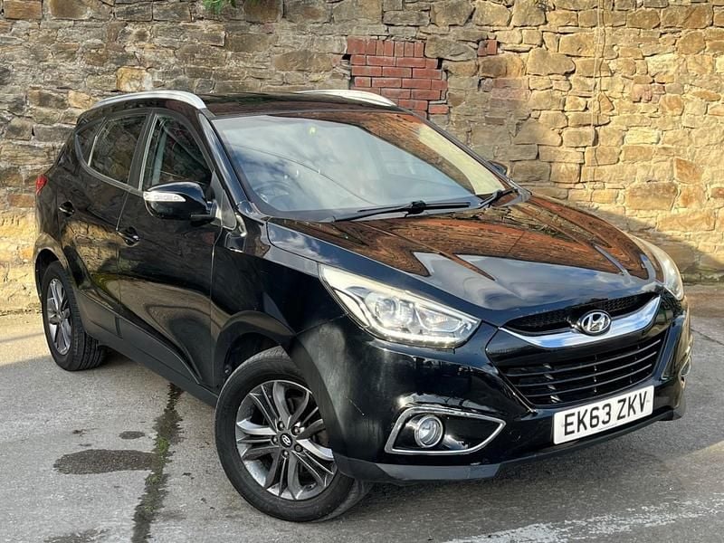 Black Used 2013 Hyundai ix35 SE SUV | £3,995 (Fair price) - Image 1/4