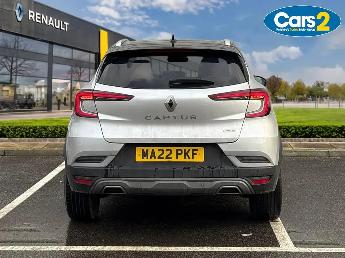 Used Renault Captur R.S. 140 HP (102 kW) 2022 Grey/black  SUV