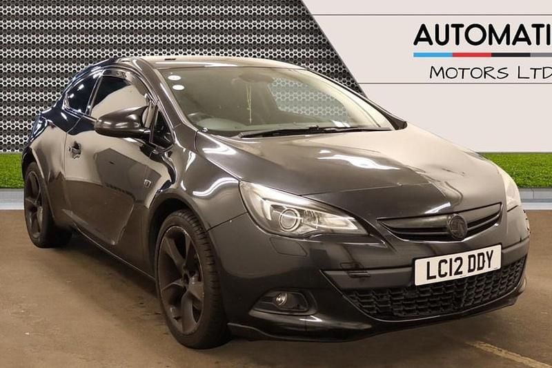 Used Vauxhall Astra GTC SRi 140 HP (102 kW) 2012 Coupe