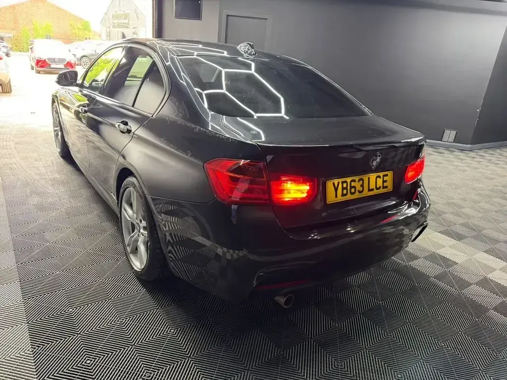 Used BMW 318 M Sport 143 HP (105 kW) 2013 Black Sedan