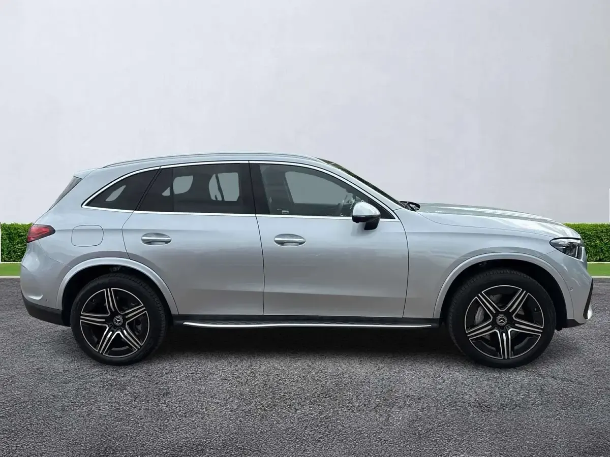 Used Mercedes GLC300e AMG line 2025 Silver Estate