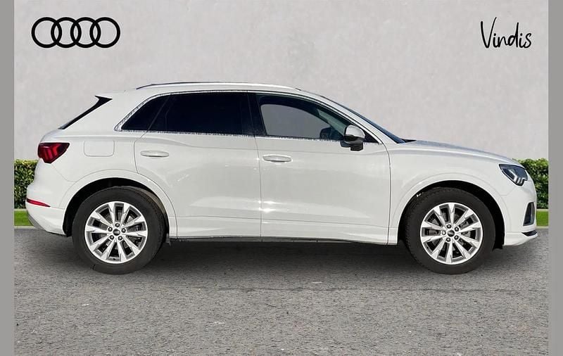 Used Audi Q3 Sport 147 HP (108 kW) 2022 White SUV