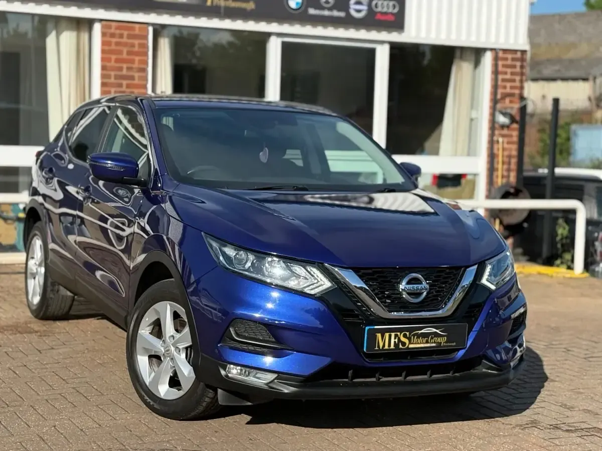 Used Nissan Qashqai Acenta 115 HP (84 kW) 2018 Blue SUV