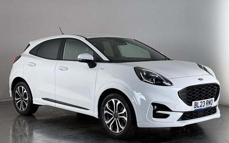 White Used 2023 Ford Puma ST-Line Hatchback | £15,150 (Good price) - Image 1/3