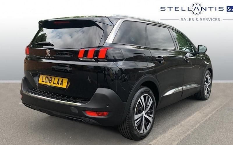 Used Peugeot 5008 Allure 131 HP (96 kW) 2020 Estate
