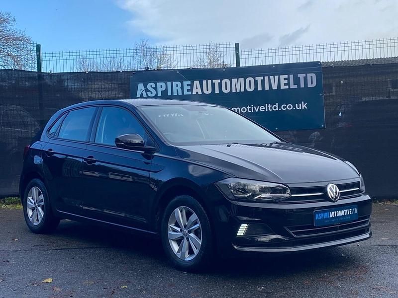 Black Used 2018 VW Polo SE Hatchback | £10,995 (Fair price) - Image 1/4